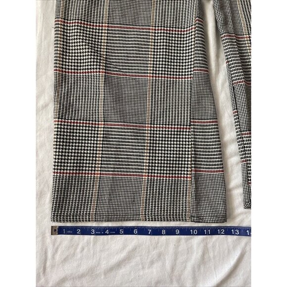 Plaid Jumpsuit With Embroidered Floral Details V-Neckline & Removable Belt By Co - Picture 8 of 13